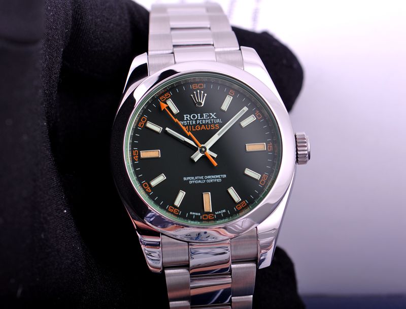 2023020213504488 - ROLEX 劳力士 热炒款 116400GV 绿玻璃 抗磁闪电针 自动机械男表￥4700